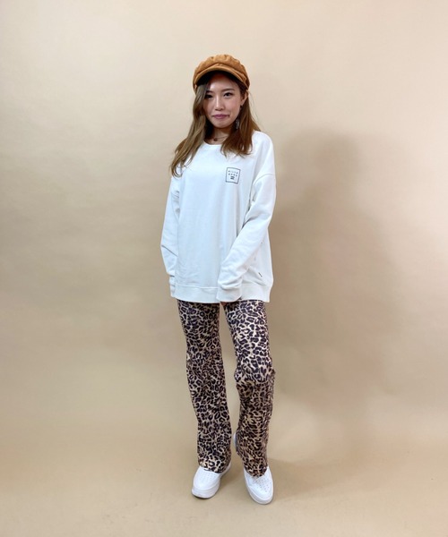 BILLABONG(ビラボン)の「BILLABONG/ビラボン ルーズシルエット バックプリントロゴトレーナー BB014-002(スウェット・レディース・ホワイト/ブラック/ベージュ・M/L)」の11枚目の写真