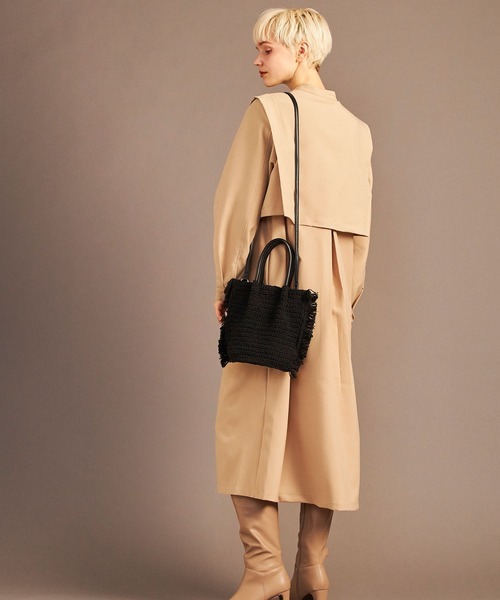 Laugoa（ラウゴア）の「BARRY（トートバッグ・レディース・ブラック/アイボリー・9）」の4枚目の写真