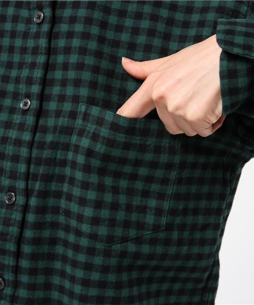 CIAOPANIC TYPY(チャオパニックティピー)の「チェックレギュラーシャツ(シャツ/ブラウス・レディース・ホワイト/グリーン/オフホワイト/ダークグリーン・SMALL/MEDIUM)」の16枚目の写真