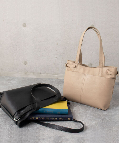 NOLLEY’S（ノーリーズ）の「【MORONERO/ モロネロ】サイドベルトトートバッグ（トートバッグ・レディース・ブラック/ベージュ・FREE）」の8枚目の写真