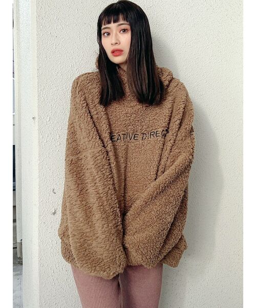 GYDA（ジェイダ）の「CREATIVE DIRECTORボアフードパーカー（パーカー・レディース・オフホワイト/チャコールグレー/ブラウン・FREE）」の3枚目の写真