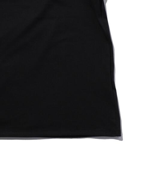 DRESSEDUNDRESSED(ドレスドアンドレスド)の「<DRESSEDUNDRESSED> INVERT LOGO TXT LS T/カットソー(Tシャツ/カットソー・メンズ・ホワイト/ブラック・4/3)」の4枚目の写真