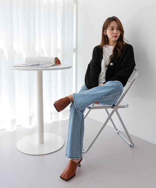 UNE MANSION（ユヌマンション）の「スクエアミュール（パンプス・レディース・ブラック/ブラウン/アイボリー/レオパード・23.0cm/24.0cm/25.0cm）」の21枚目の写真