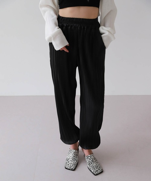 UNE MANSION（ユヌマンション）の「スクエアミュール（パンプス・レディース・ブラック/ブラウン/アイボリー/レオパード・23.0cm/24.0cm/25.0cm）」の22枚目の写真