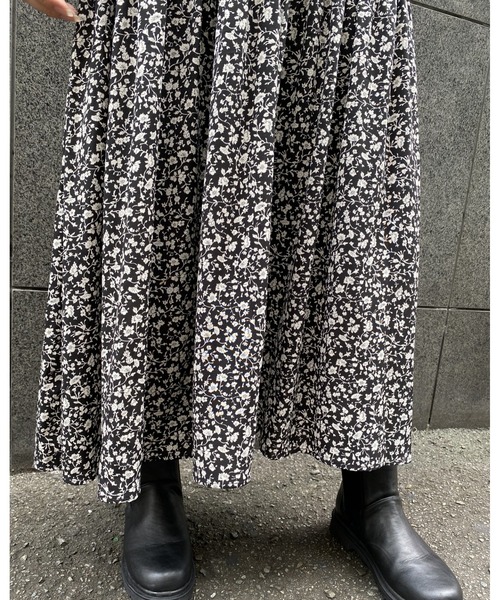 MLI'A（エムリア）の「アソート柄ロングスカート（スカート・レディース・アイボリー/ブルー系8/ブラウン/ブラック/ブラック系4・FREE）」の3枚目の写真