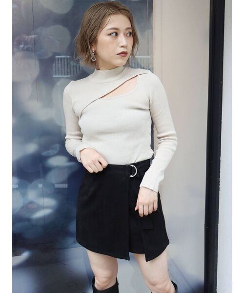 【売れました】MURUA(ムルーア)変形blackトップス 売れました】MURUA(ムルーア)変形blackトップス