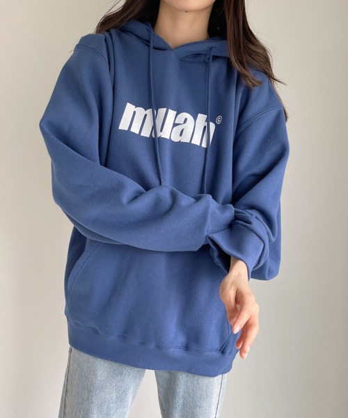 muahmuah（ムーアムーア）の「【muah muah/ムーアムーア】BALANCE MUAHLOGO OVERFIT HOODIE（パーカー・レディース・グレー/インディゴブルー/ブルー/クリーム/ラベンダー/ブラック・FREE）」の4枚目の写真