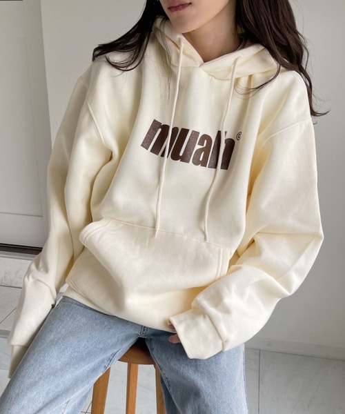 muahmuah（ムーアムーア）の「【muah muah/ムーアムーア】BALANCE MUAHLOGO OVERFIT HOODIE（パーカー・レディース・グレー/インディゴブルー/ブルー/クリーム/ラベンダー/ブラック・FREE）」の3枚目の写真