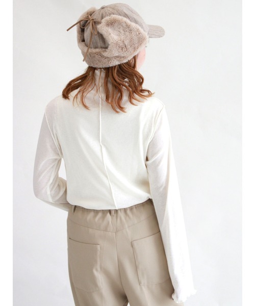 ehka sopo（エヘカソポ）の「シアーボトルネックTシャツ（Tシャツ/カットソー・レディース・オフホワイト/グレー/ブラック・ﾌﾘ-）」の7枚目の写真