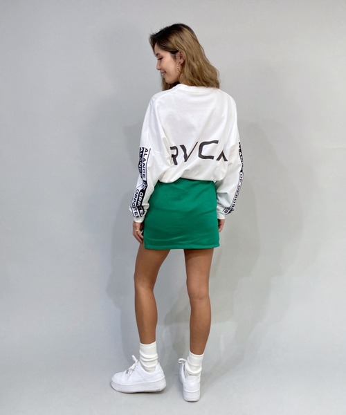 RVCA(ルーカ)の「RVCA/ルーカ ビッグシルエット サイドロゴテープ バックプリントロンT BB044-064(Tシャツ/カットソー・レディース・ホワイト/ブラック/イエロー・S/XS)」の7枚目の写真
