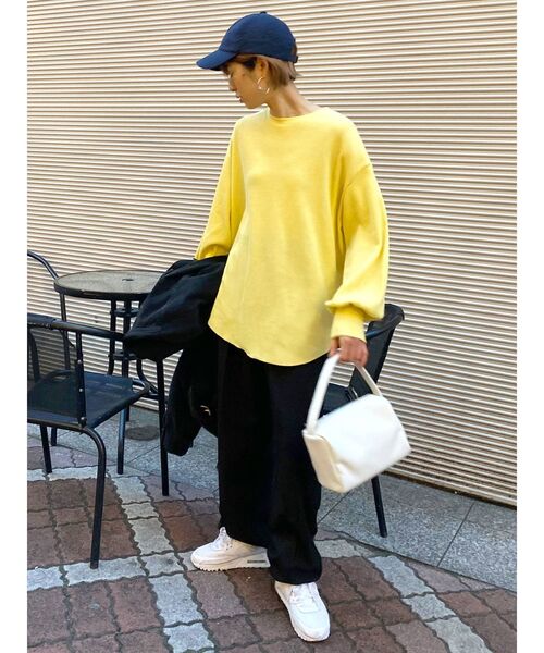 Ungrid(アングリッド)の「【WEB限定】スリーブボリュームワッフルロングスリーブTee(Tシャツ/カットソー・レディース・チャコールグレー/オレンジ/パープル系その他3/オフホワイト/アイボリー/グリーン/ブラック/イエロー/ブルー/ピンク/ミント/ライトイエロー・FREE)」の19枚目の写真