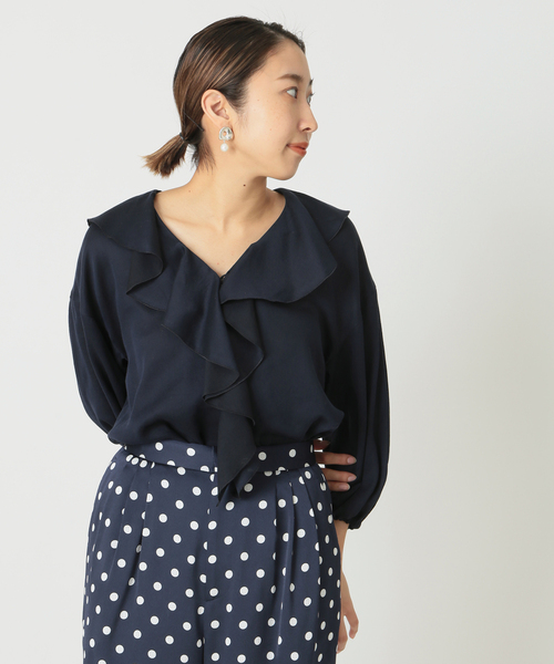 journal standard L'essage(ジャーナルスタンダードレサージュ)の「C/CUドビーフリルブラウス◆(シャツ/ブラウス・レディース・ホワイト/ネイビー/イエロー・FREE)」の13枚目の写真
