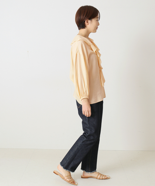 journal standard L'essage(ジャーナルスタンダードレサージュ)の「C/CUドビーフリルブラウス◆(シャツ/ブラウス・レディース・ホワイト/ネイビー/イエロー・FREE)」の19枚目の写真