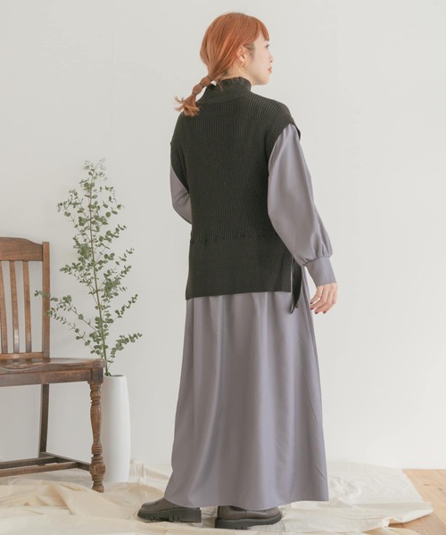 ITEMS URBANRESEARCH（アイテムズ アーバンリサーチ）の「ニットベストドッキングワンピース（ワンピース・レディース・グレー系その他/チャコールグレー/カーキ・FREE）」の7枚目の写真