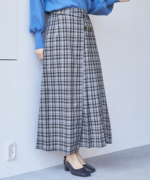 mysty woman（ミスティウーマン）の「チェックプリーツラップスカート