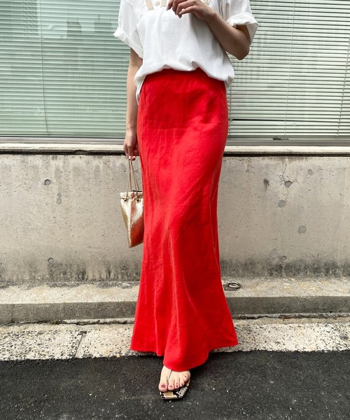 DouDou（ドゥドゥ）の「【一部WEB限定カラー】麻混マーメイドスカート（スカート・レディース・ブラック/ブルー/グレイッシュベージュ/ピンク/オフホワイト/グリーン/ベージュ/レッド・FREE/SMALL）」の8枚目の写真