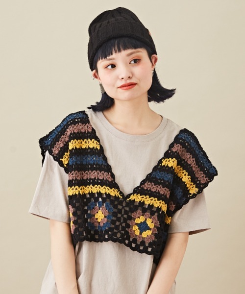 CUBE SUGAR（キューブシュガー）の「カギ針ニット クロシェ 前後着 2Way ベスト（ベスト・レディース・ホワイト/ブラック/ホワイト系その他/ブラック系その他/キャメル・M）」の5枚目の写真