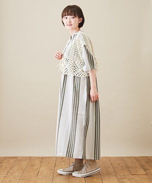 CUBE SUGAR（キューブシュガー）の「カギ針ニット クロシェ 前後着 2Way ベスト（ベスト・レディース・ホワイト/ブラック/ホワイト系その他/ブラック系その他/キャメル・M）」の7枚目の写真