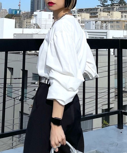 PAGEBOY（ページボーイ）の「マトンスリーブプルオーバー（Tシャツ/カットソー・レディース・ブラック/オフホワイト/ブルー/グリーン/グレイッシュベージュ・FREE）」の6枚目の写真