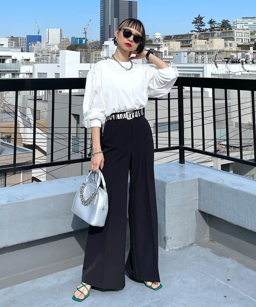 PAGEBOY（ページボーイ）の「マトンスリーブプルオーバー（Tシャツ/カットソー・レディース・ブラック/オフホワイト/ブルー/グリーン/グレイッシュベージュ・FREE）」の8枚目の写真