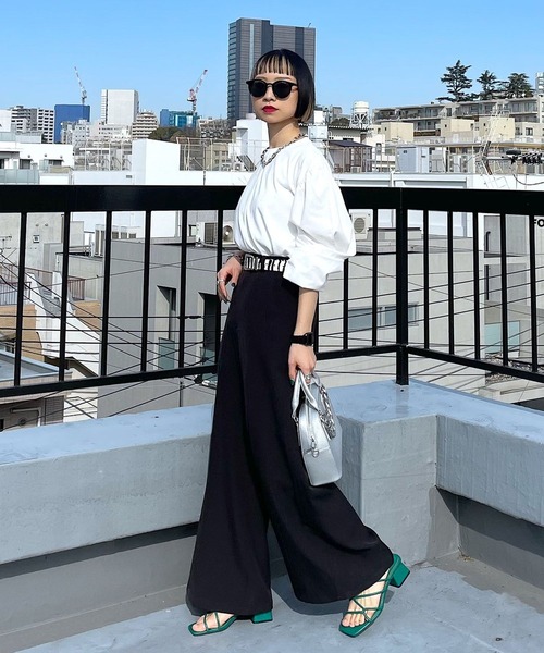 PAGEBOY（ページボーイ）の「マトンスリーブプルオーバー（Tシャツ/カットソー・レディース・ブラック/オフホワイト/ブルー/グリーン/グレイッシュベージュ・FREE）」の9枚目の写真