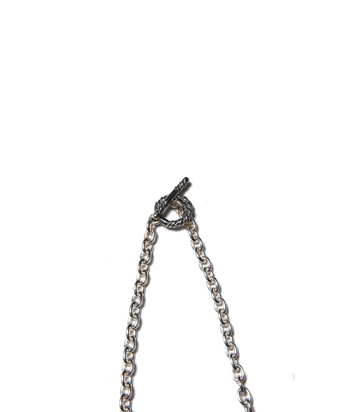 COOTIE PRODUCTIONS（クーティープロダクションズ）の「Chingon Necklace（ネックレス・メンズ・シルバー/ゴールド・MEDIUM/LARGE）」の4枚目の写真