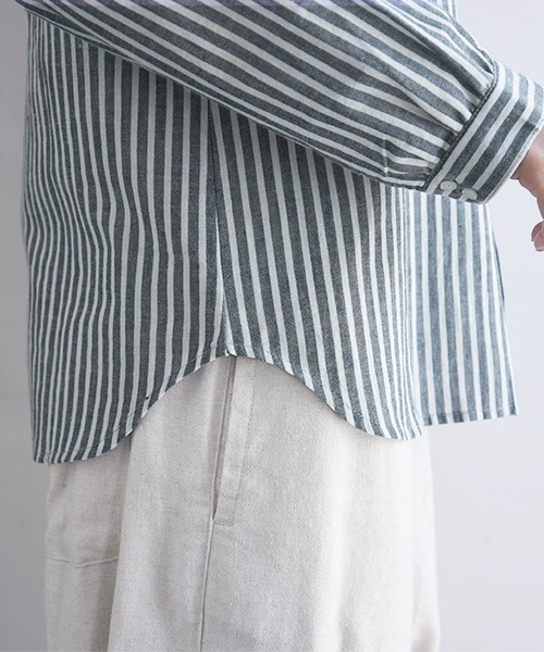 and it_(アンドイット)の「エミュラル emural コットン丸襟ブラウス(シャツ/ブラウス・レディース・アイボリー/ストライプ/チェック・M-L)」の7枚目の写真