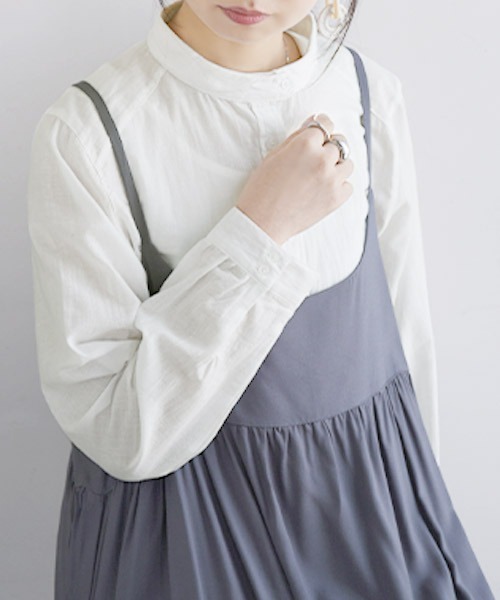 and it_(アンドイット)の「エミュラル emural コットン丸襟ブラウス(シャツ/ブラウス・レディース・アイボリー/ストライプ/チェック・M-L)」の18枚目の写真