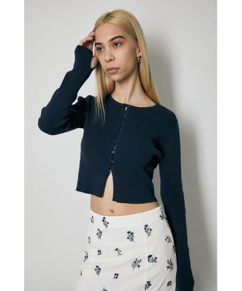 MOUSSY（マウジー）の「CROPPED BUTTON UP KNIT カーディガン（カーディガン/ボレロ・レディース・キナリ/ネイビー/バーガンディー・FREE）」の13枚目の写真