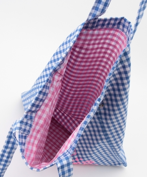 Ray BEAMS(レイビームス)の「Talented Totes / ギンガムチェック リバーシブル トートバッグ(トートバッグ・レディース・ピンク/ブルー・ONE SIZE)」の7枚目の写真