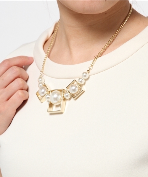 mystic（ミスティック）の「ボックスインパールネックレス（ネックレス・レディース・ゴールド・ﾌﾘ-）」の2枚目の写真