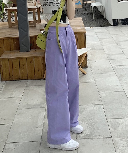 ANOTHER S(アナザーエス)の「カラーデニム タック入りワイドパンツ(デニムパンツ・レディース・パープル/ホワイト/ピンク・L/M/S)」の8枚目の写真