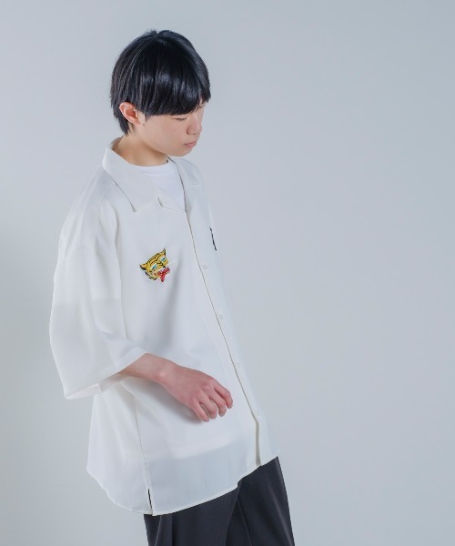 improves(インプローブス)の「クールタッチ ベトジャン風 刺しゅう 半袖 オープンカラー スカシャツ(シャツ/ブラウス・メンズ・グリーン/ホワイト/ブラック・LARGE/MEDIUM)」の5枚目の写真