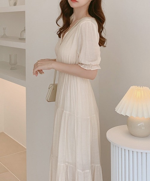 Dream garden（ドリームガーデン）の「YUGA Vネック クルミ