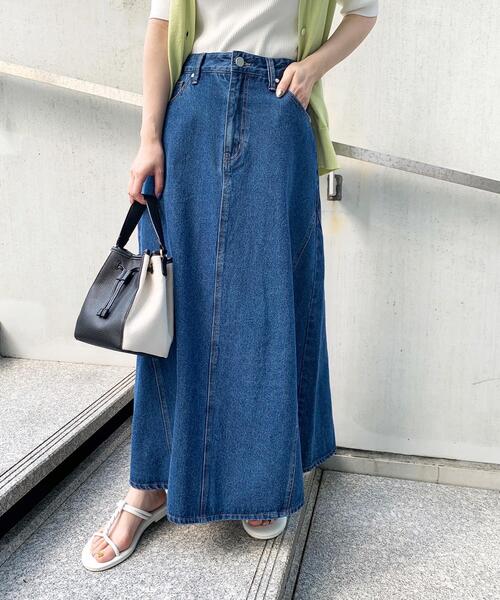 OPAQUE.CLIP（オペークドットクリップ）の「◆【C】フレアデニムスカート【WEB限定サイズ】（デニムスカート・レディース・グレー系その他/ブルー・36/38/40）」の2枚目の写真