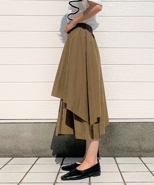 Q（キュー）の「スウェードタッチアシメラップ スカート風キュロット（その他パンツ・レディース・ブラック/ブラウン・MEDIUM）」の4枚目の写真