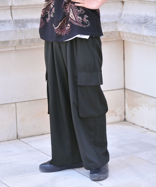 NILWAY(ニルウェイ)の「TRカラーカーゴワイドスラックス(カーゴパンツ・メンズ・ホワイト/ブラック/ブルー/グリーン・SMALL/MEDIUM/LARGE)」の3枚目の写真