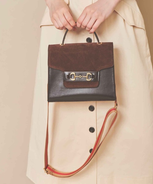 31 Sons de mode(トランテアン ソン ドゥ モード)の「配色テープフラップバッグ(ショルダーバッグ・レディース・ピンク/ブラウン・フリー)」の4枚目の写真