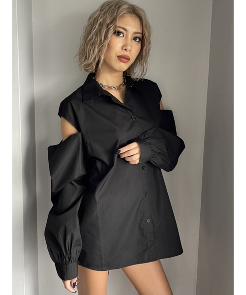 EGOIST（エゴイスト）の「肩開きデザインシャツ（シャツ/ブラウス・レディース・ホワイト/ブラック/マルチ・FREE）」の18枚目の写真