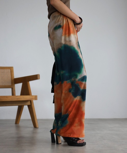 mi via loca（ミヴィアロカ）の「チュールタイダイラウンジパンツ（その他パンツ・レディース・レッド/グリーン・FREE）」の18枚目の写真