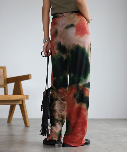 mi via loca（ミヴィアロカ）の「チュールタイダイラウンジパンツ（その他パンツ・レディース・レッド/グリーン・FREE）」の22枚目の写真