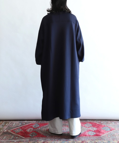 OWLEYE by domingo（アウルアイ バイドミンゴ）の「[ OWLEYE by domingo / アウルアイ ] ダンボールニット ハイネックパフスリーブワンピース（ワンピース・レディース・チャコールグレー/ネイビー・M/L）」の5枚目の写真