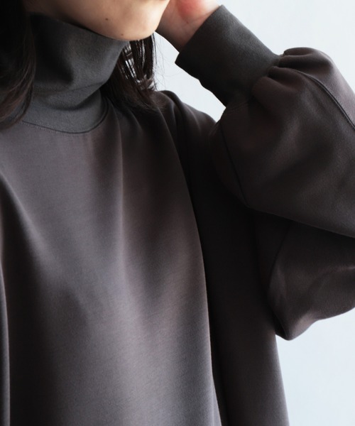 OWLEYE by domingo（アウルアイ バイドミンゴ）の「[ OWLEYE by domingo / アウルアイ ] ダンボールニット ハイネックパフスリーブワンピース（ワンピース・レディース・チャコールグレー/ネイビー・M/L）」の18枚目の写真