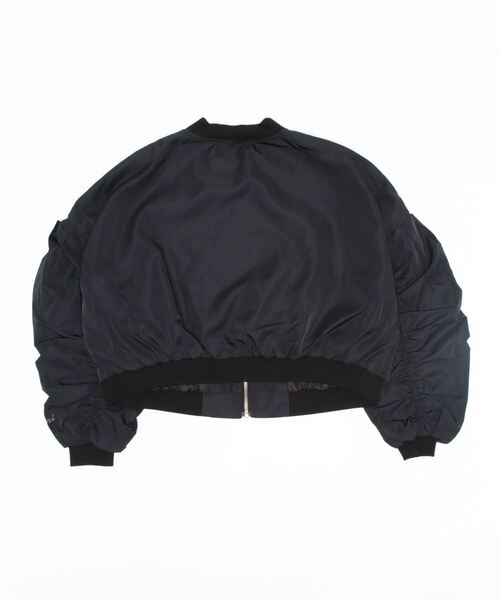 repipi armario（レピピ アルマリオ）の「ソデシャーリングMA-1（MA-1・キッズ・ブラック/グレー・SMALL/MEDIUM/LARGE）」の4枚目の写真