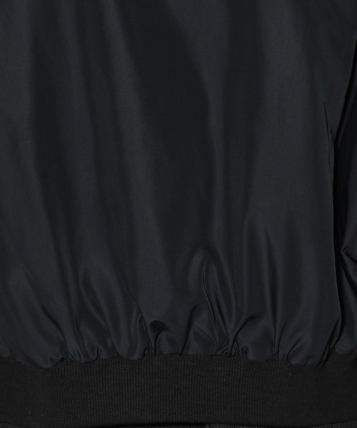 repipi armario（レピピ アルマリオ）の「ソデシャーリングMA-1（MA-1・キッズ・ブラック/グレー・SMALL/MEDIUM/LARGE）」の8枚目の写真