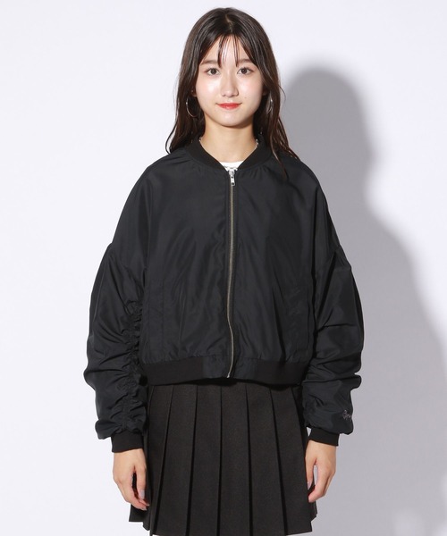 repipi armario（レピピ アルマリオ）の「ソデシャーリングMA-1（MA-1・キッズ・ブラック/グレー・SMALL/MEDIUM/LARGE）」の5枚目の写真