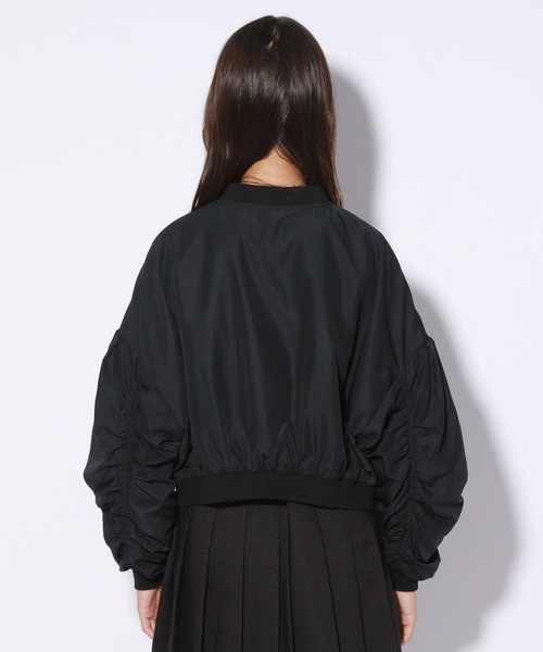 repipi armario（レピピ アルマリオ）の「ソデシャーリングMA-1（MA-1・キッズ・ブラック/グレー・SMALL/MEDIUM/LARGE）」の7枚目の写真