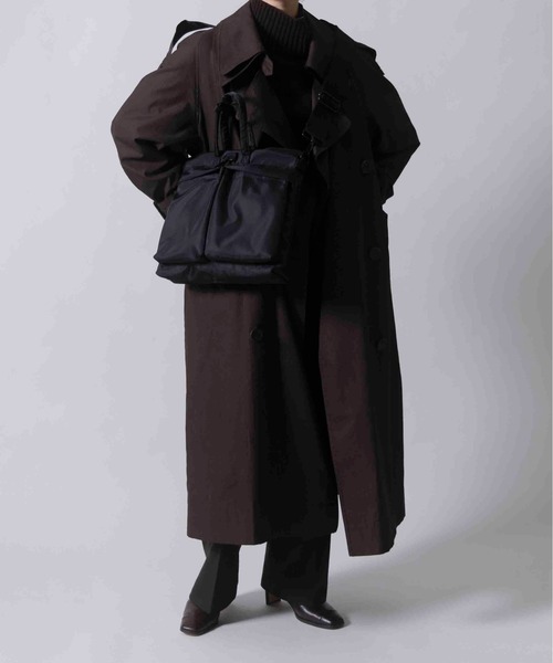 LE VERNIS（ル・ベルニ）の「LE VERNIS(ル・ベルニ)ヘルメットminiバッグ（ショルダーバッグ・レディース・ブラック/カーキ・FREE）」の18枚目の写真