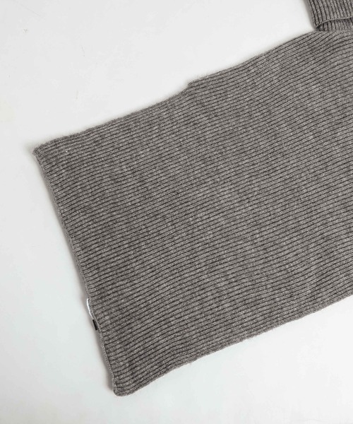 AMELY（エミリー）の「タートルネックアシンメトリーポンチョ（ポンチョ・レディース・ホワイト/ブラック/グレー・フリー）」の16枚目の写真