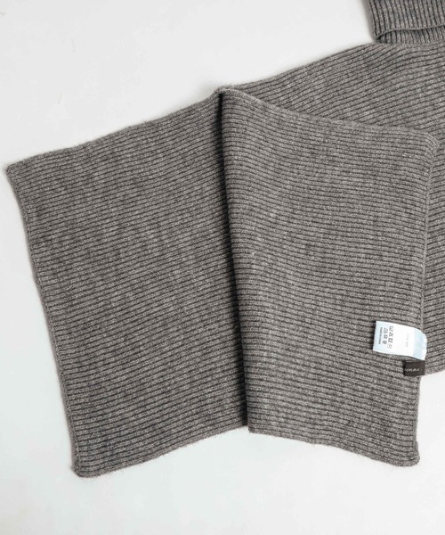 AMELY（エミリー）の「タートルネックアシンメトリーポンチョ（ポンチョ・レディース・ホワイト/ブラック/グレー・フリー）」の13枚目の写真